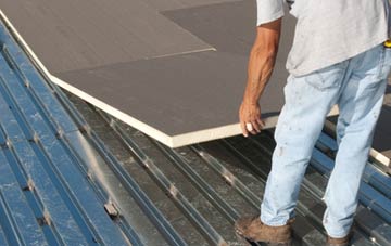 benefits of insulating Hiraeth flat roofing